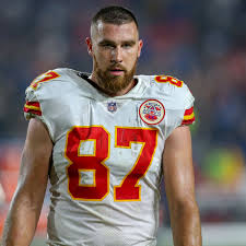Travis Kelce espère continuer à signer avec les Chiefs de Kansas City